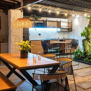 Casa Medallo Bed & Breakfast Medellín